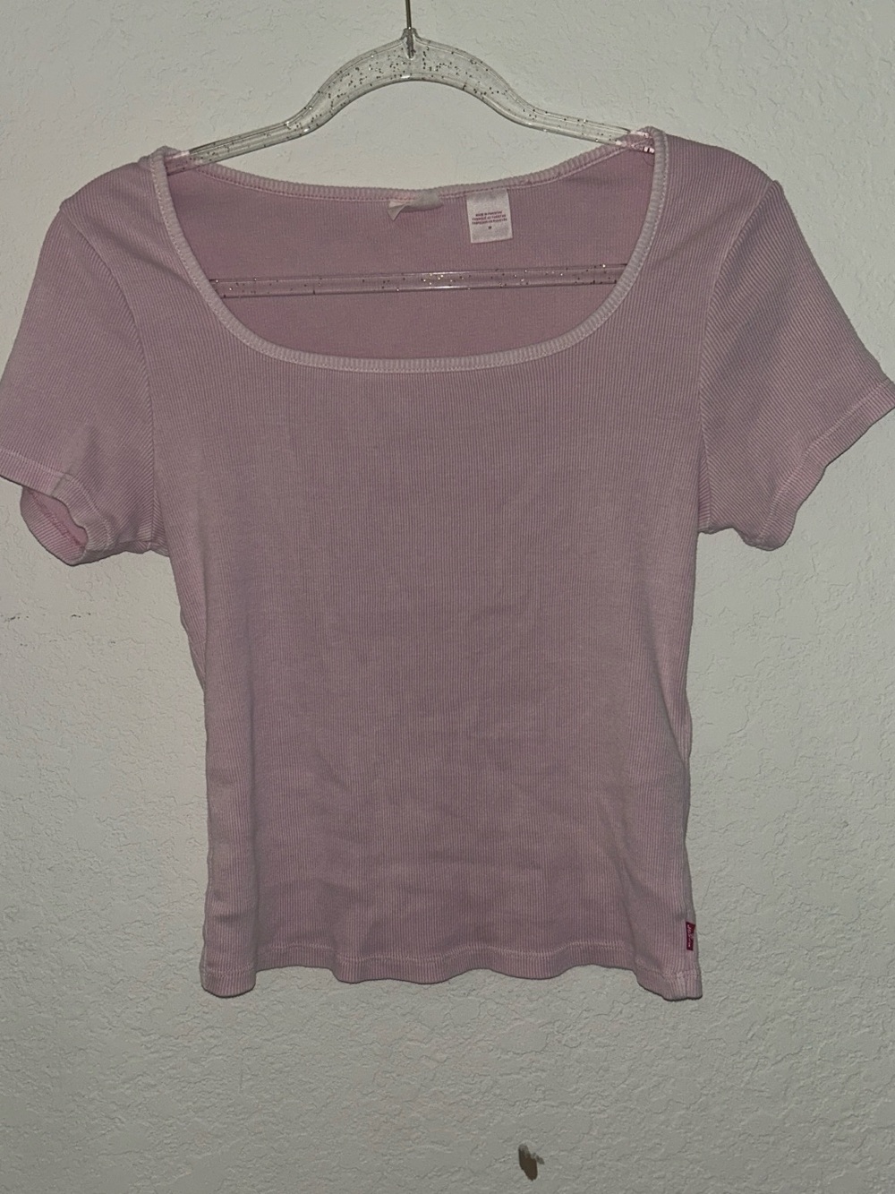 Levi's Light Pink Ribbed Scoop Neck Tee
